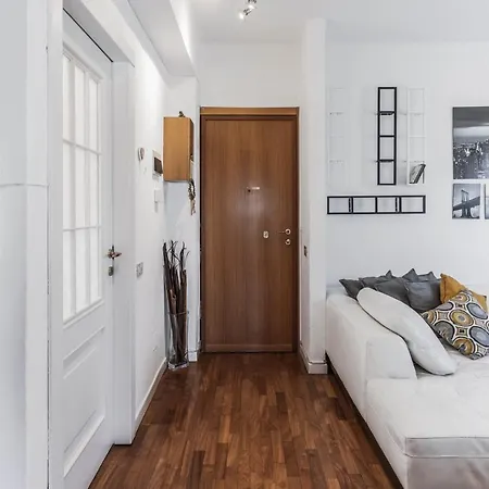 Casa Eleonora - - By Host4u Apartment Pavia